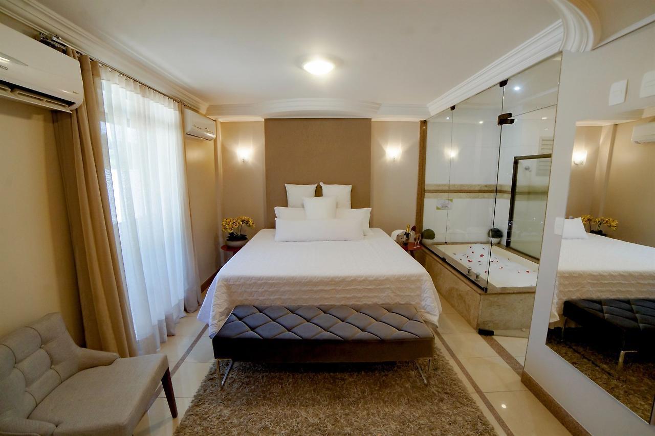 Hotel Capital Das Pedras Teófilo Otoni Esterno foto